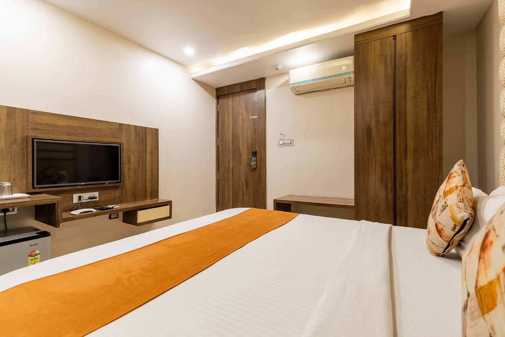 Hotel The Bentree Bhopal Esterno foto