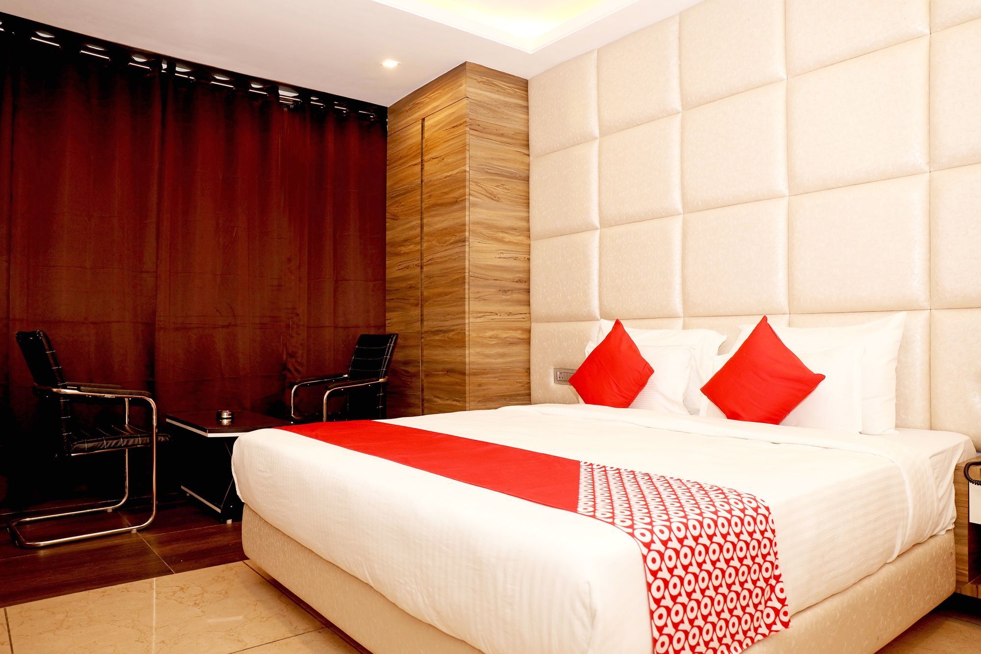 Hotel The Bentree Bhopal Esterno foto